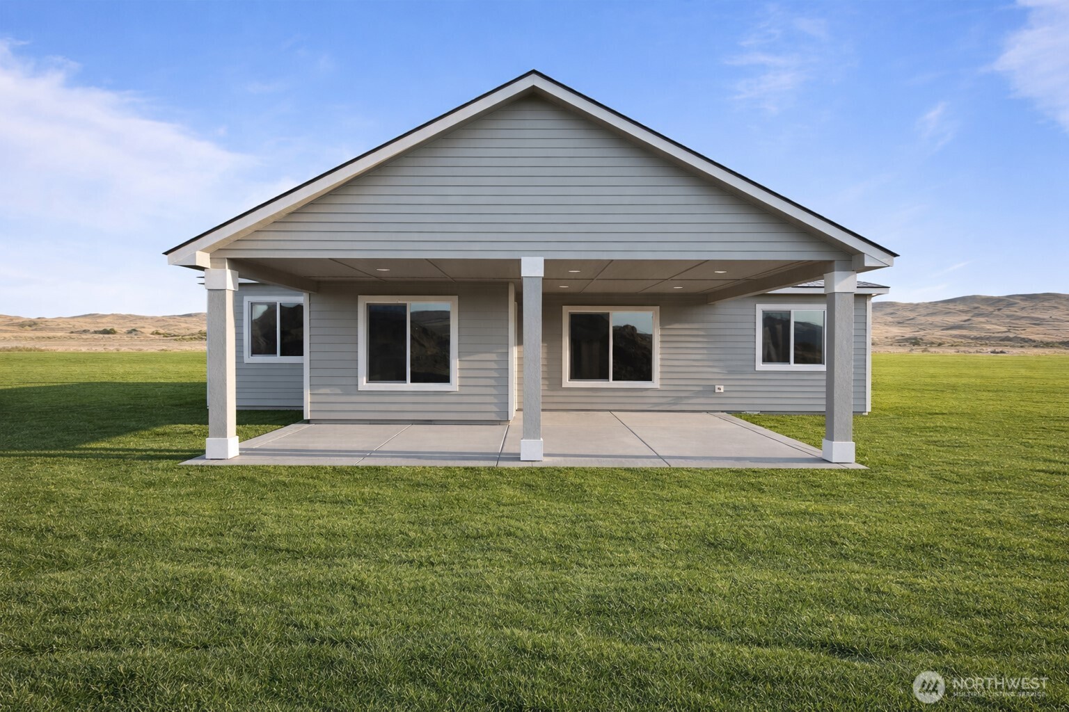8391 Desert Greens Loop SE, Othello, WA 99344