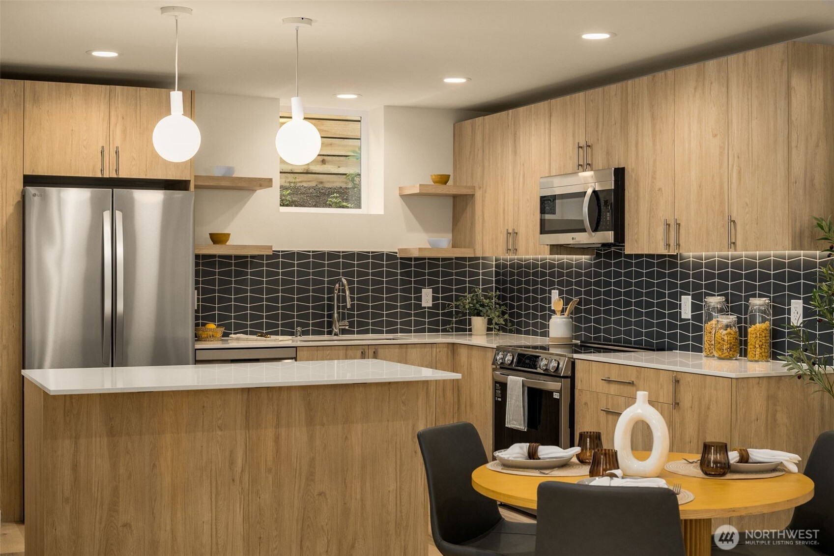 3916 S Juneau Street , Seattle, WA 98118