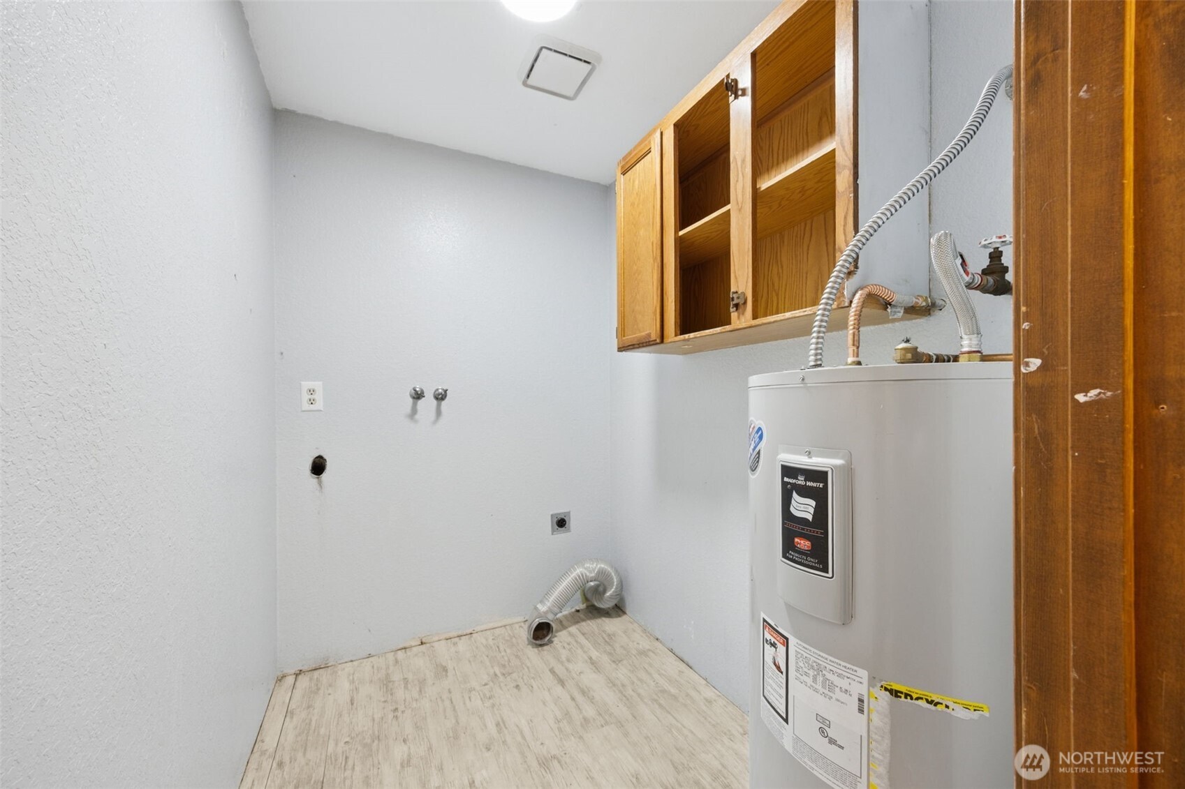 3342 Stanford Court SE, Lacey, WA 98503