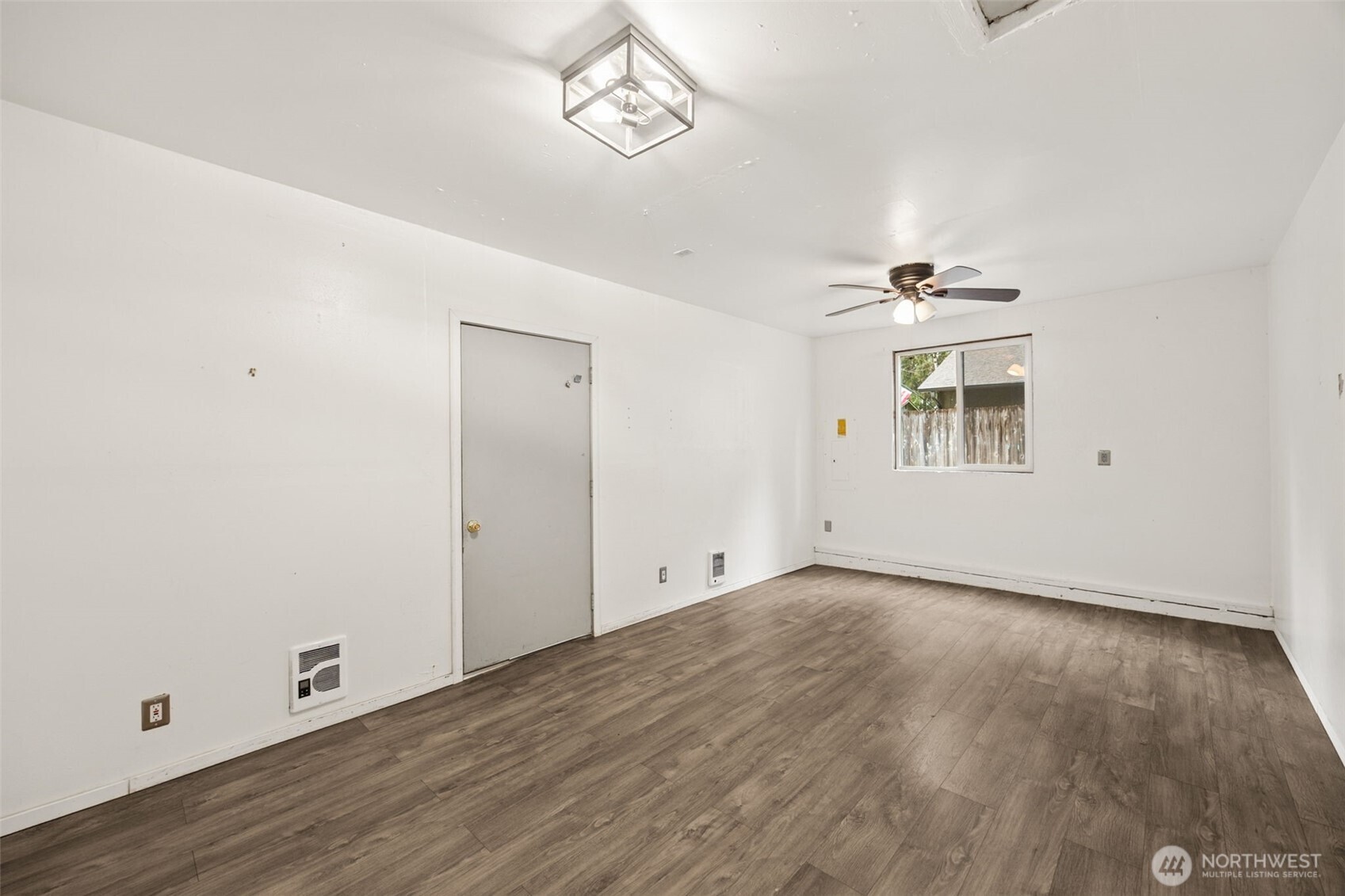 3342 Stanford Court SE, Lacey, WA 98503