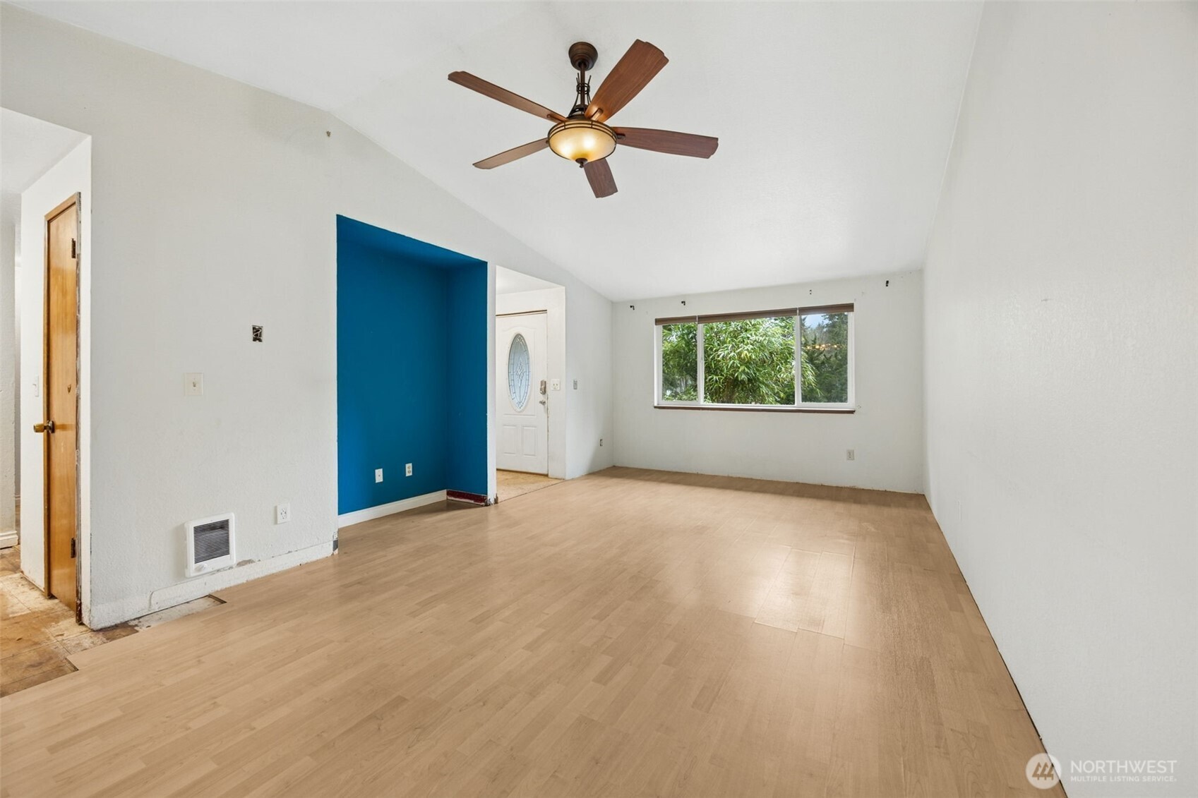 3342 Stanford Court SE, Lacey, WA 98503