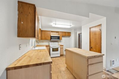 3342 Stanford Court SE, Lacey, WA 98503 - Photo 10