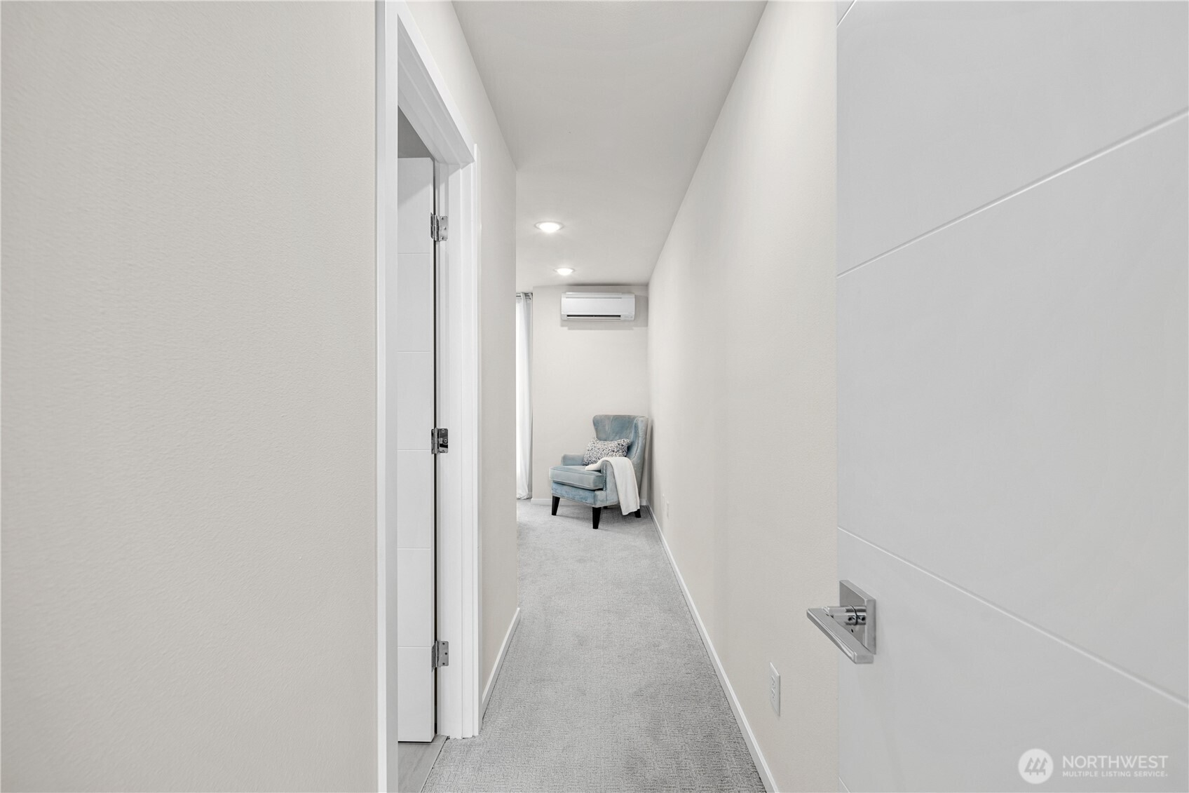 1816 15th Avenue S, Seattle, WA 98144-4214