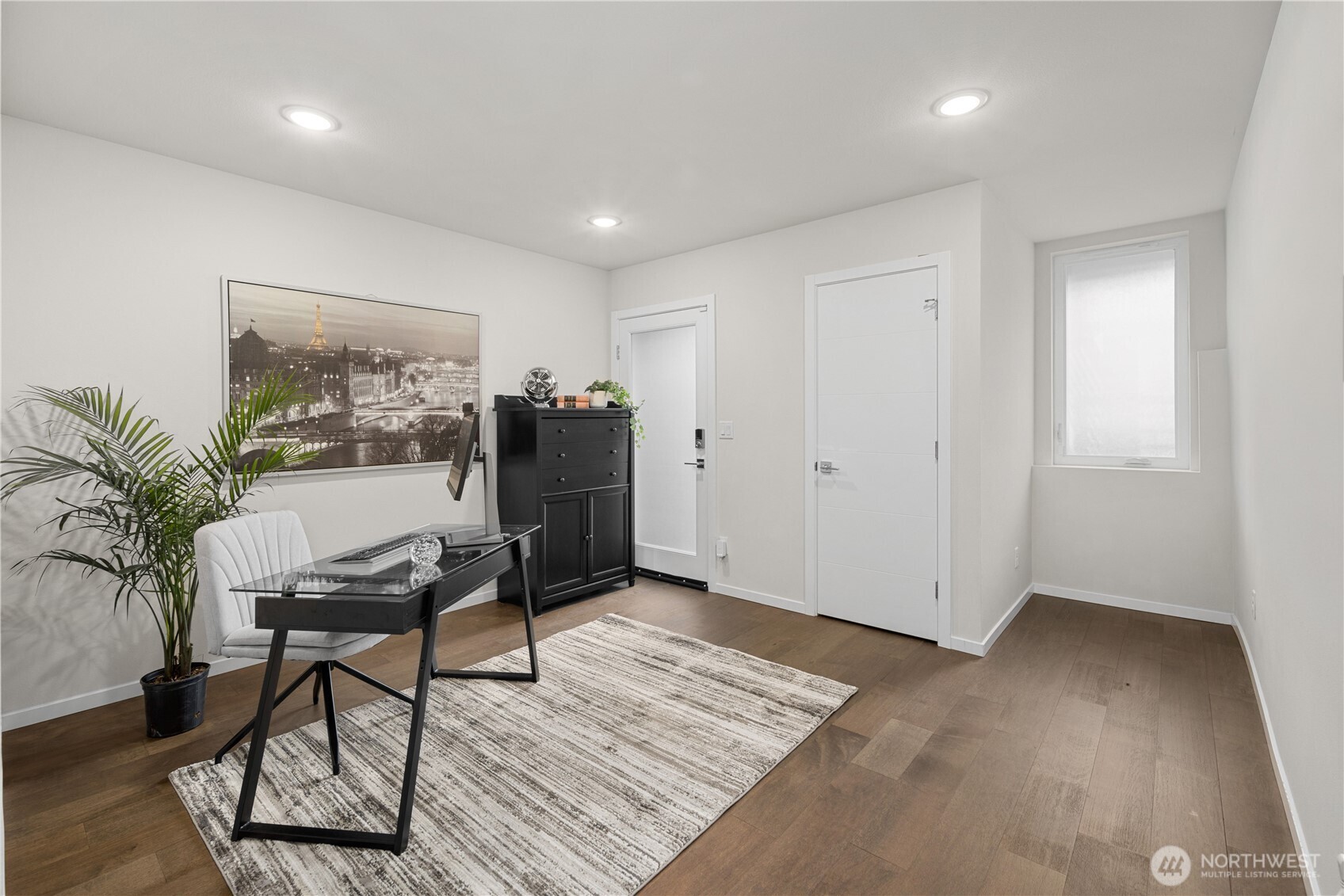 1816 15th Avenue S, Seattle, WA 98144-4214