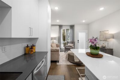 1816 15th Avenue S, Seattle, WA 98144-4214 - Photo 10