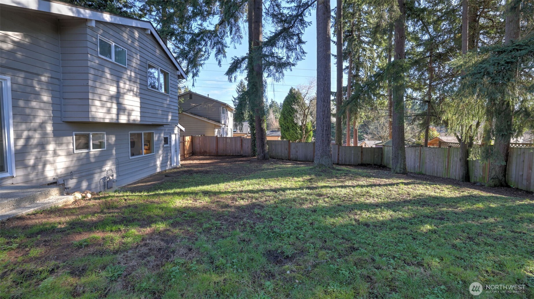 12227 NE 137th Place , Kirkland, WA 98034