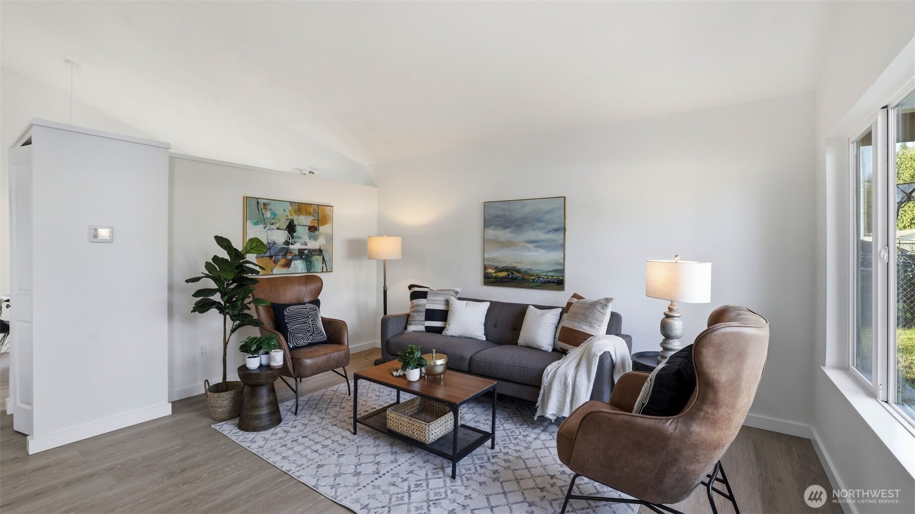 12227 NE 137th Place , Kirkland, WA 98034