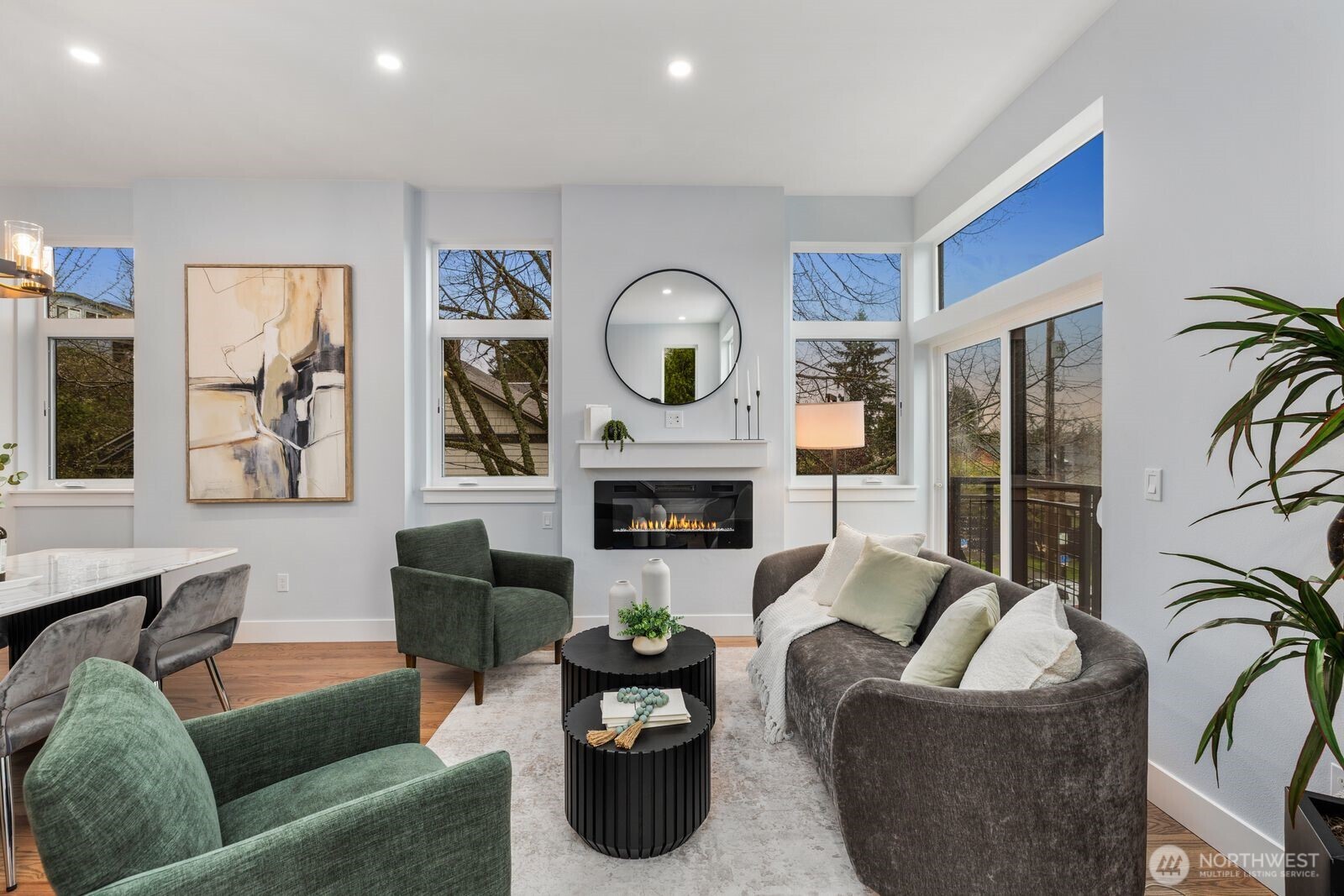 4559 34th Avenue S, Seattle, WA 98118