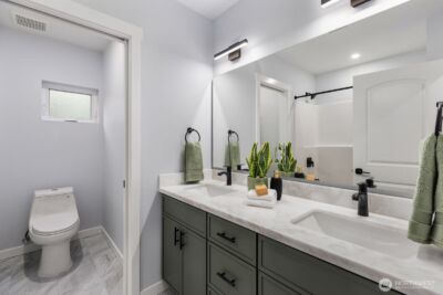 4559 34th Avenue S, Seattle, WA 98118 - Photo 23