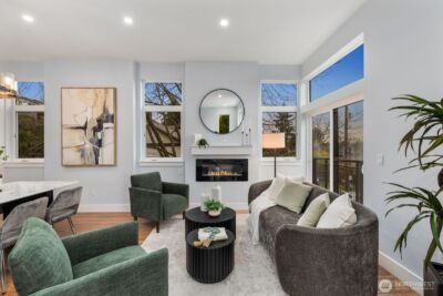 4559 34th Avenue S, Seattle, WA 98118 - Photo 3