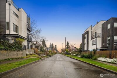 4559 34th Avenue S, Seattle, WA 98118 - Photo 34