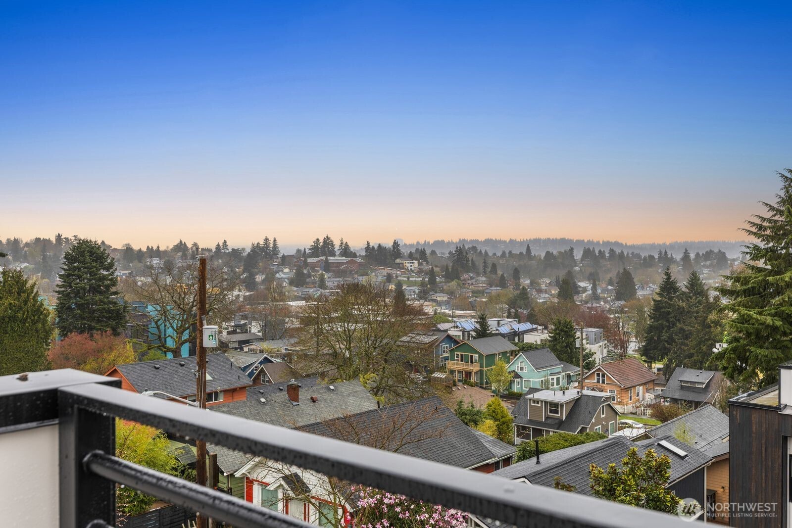 4559 34th Avenue S, Seattle, WA 98118