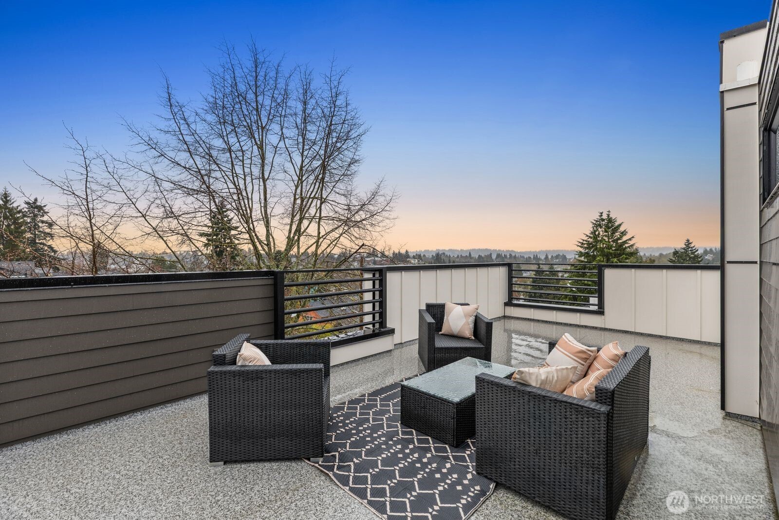 4559 34th Avenue S, Seattle, WA 98118