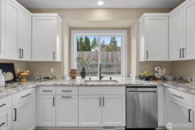 12009 SE 81st Lane , Newcastle, WA 98056-1750 - Photo 14