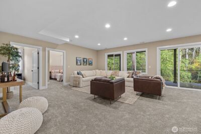 12009 SE 81st Lane , Newcastle, WA 98056-1750 - Photo 27