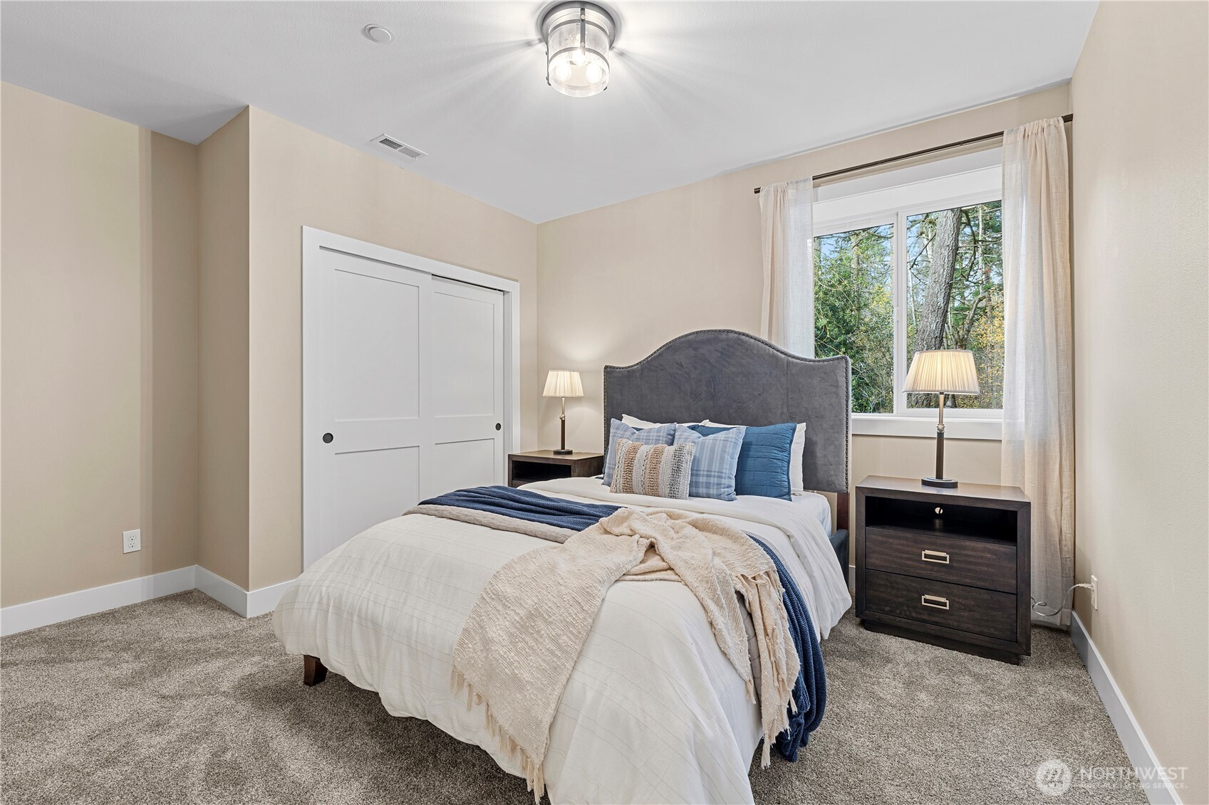 12009 SE 81st Lane , Newcastle, WA 98056-1750