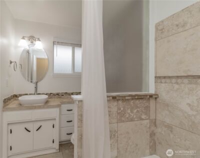 1060 Lynnwood Avenue NE, Renton, WA 98056 - Photo 25