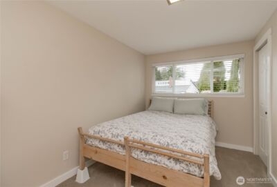 1060 Lynnwood Avenue NE, Renton, WA 98056 - Photo 31