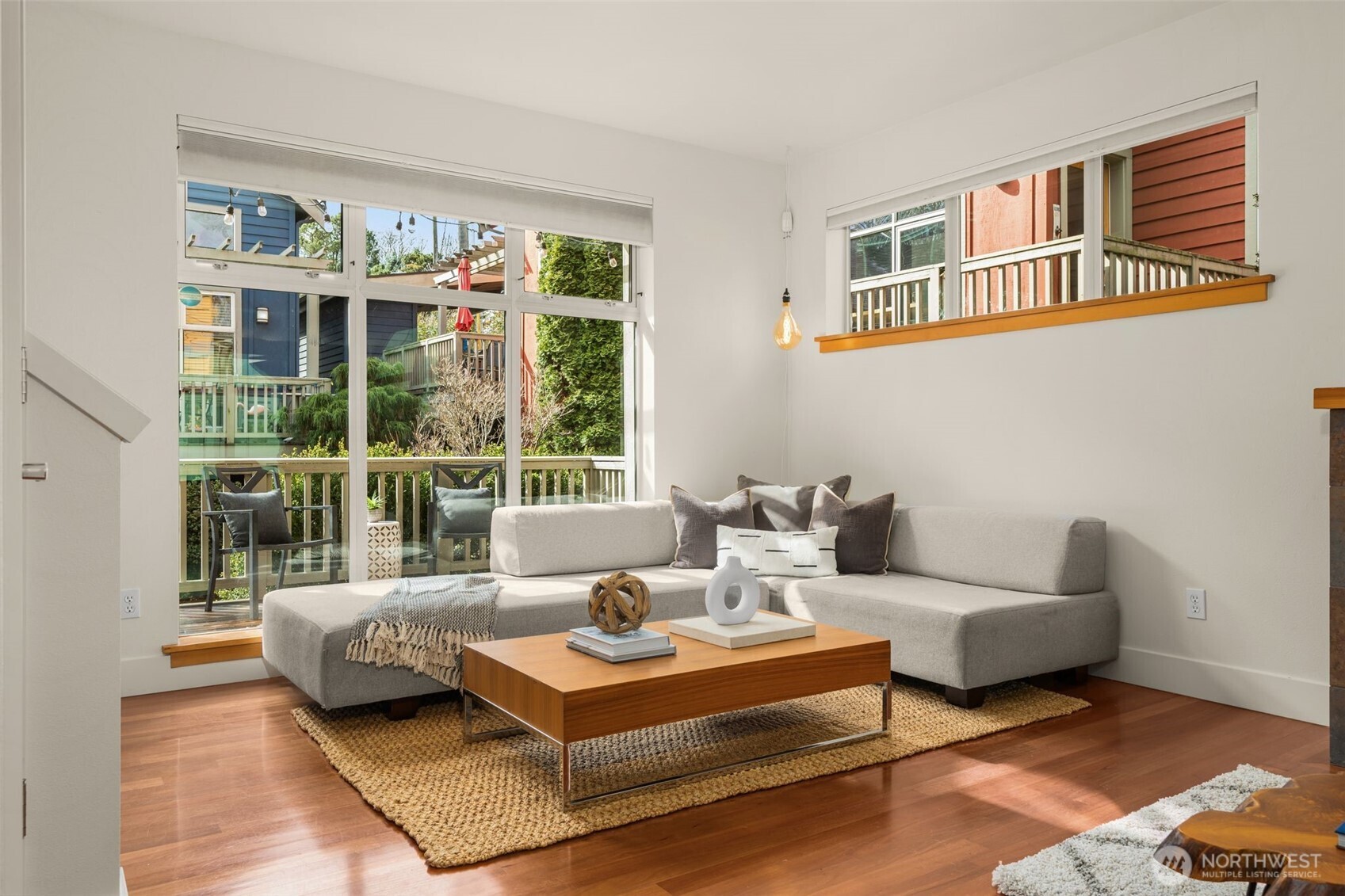 2815 24th Avenue S, Seattle, WA 98144-5313