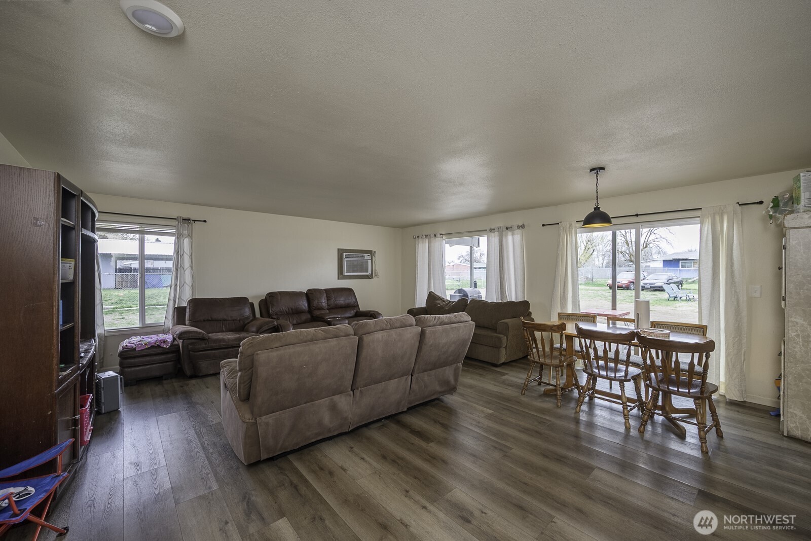 206 208 Beale Avenue , Moses Lake, WA 98837