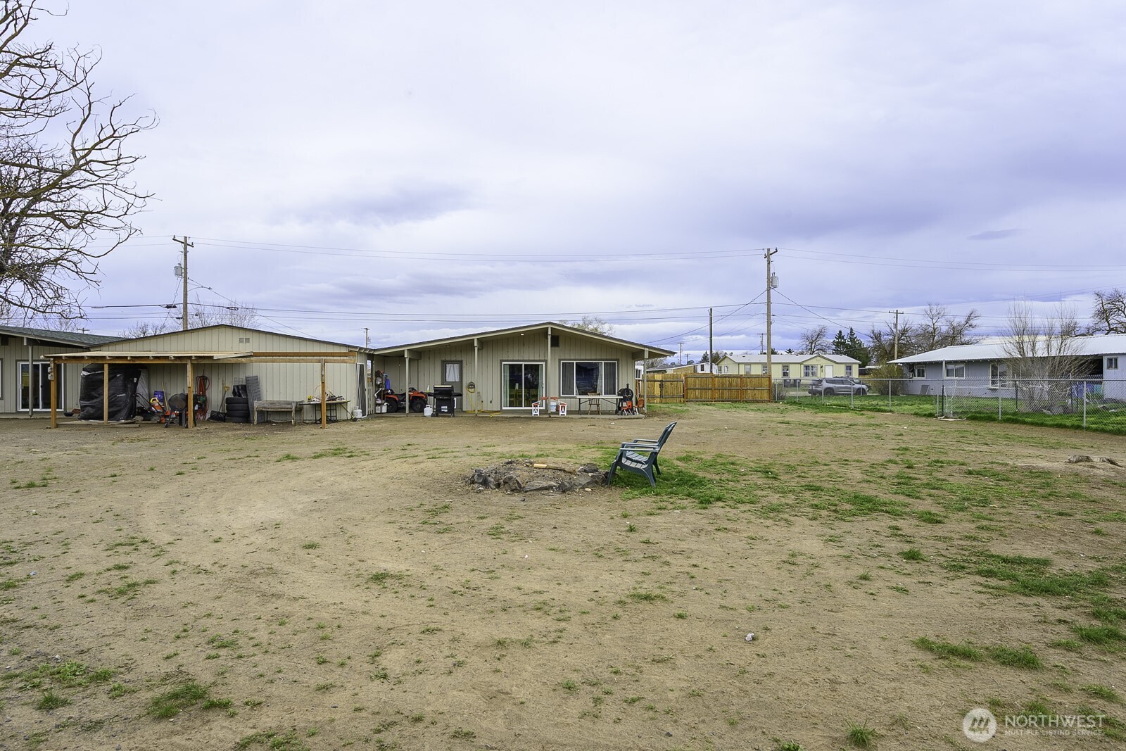 206 208 Beale Avenue , Moses Lake, WA 98837