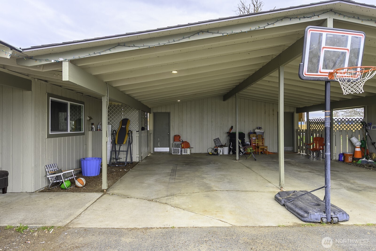 206 208 Beale Avenue , Moses Lake, WA 98837