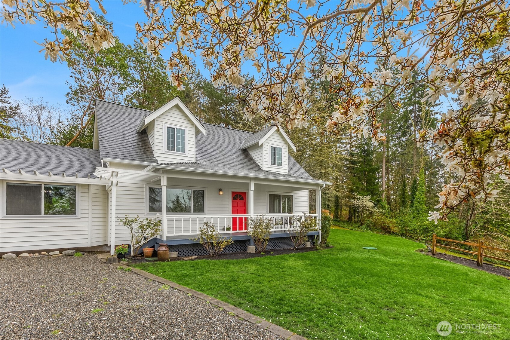 11312 Westwind Court NE, Bainbridge Island, WA 98110