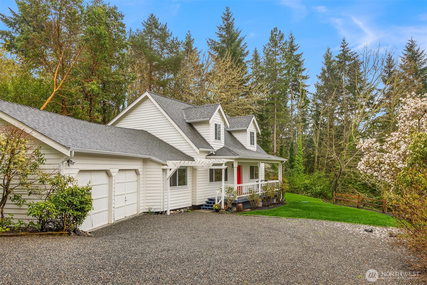 11312 Westwind Court NE, Bainbridge Island, WA 98110