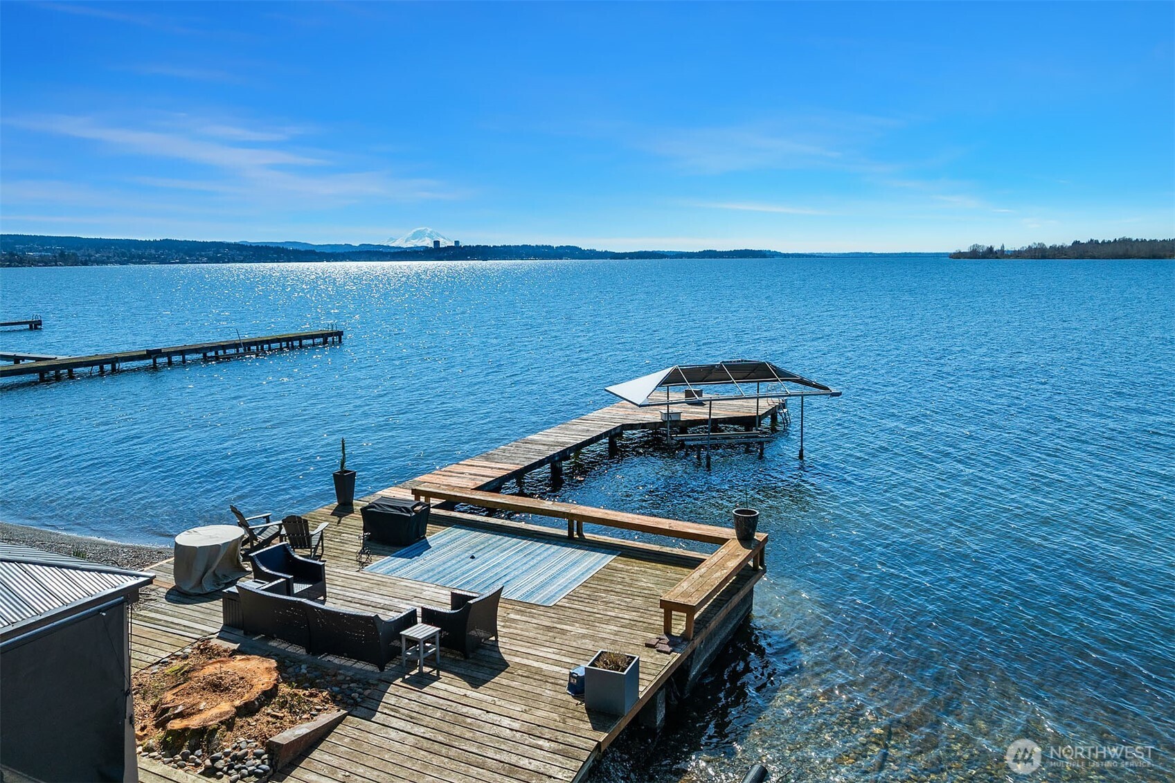 7615 NE Champagne Point Place , Kirkland, WA 98034