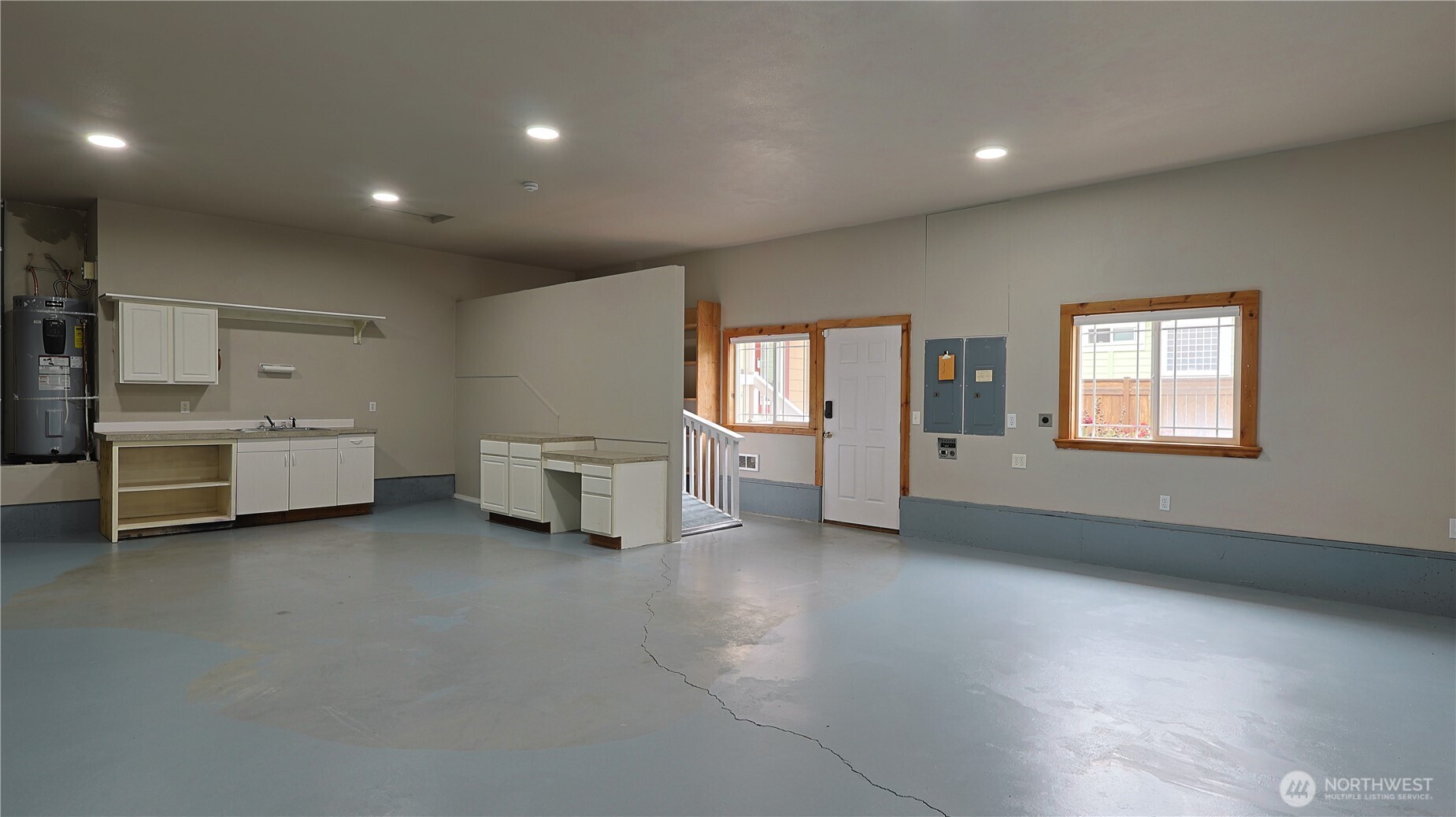 108 Bass Avenue NE, Ocean Shores, WA 98569