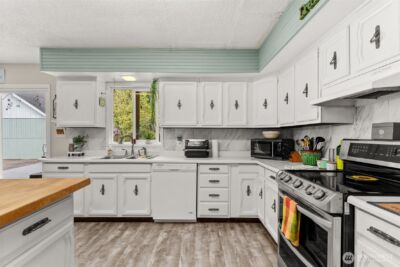 16 Harrison Street , South Bend, WA 98586 - Photo 10