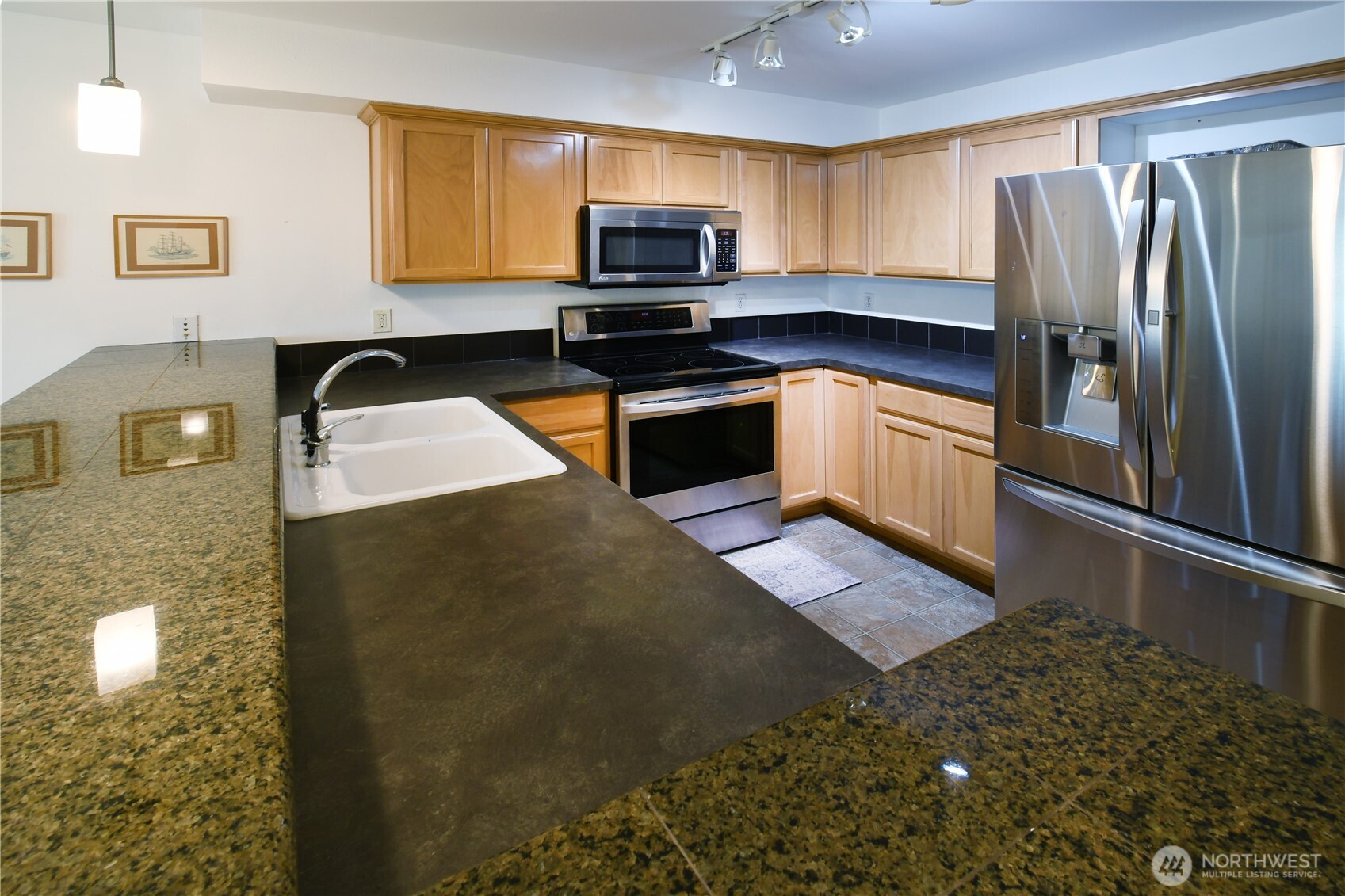 12534 15th Avenue NE #12, Seattle, WA 98125