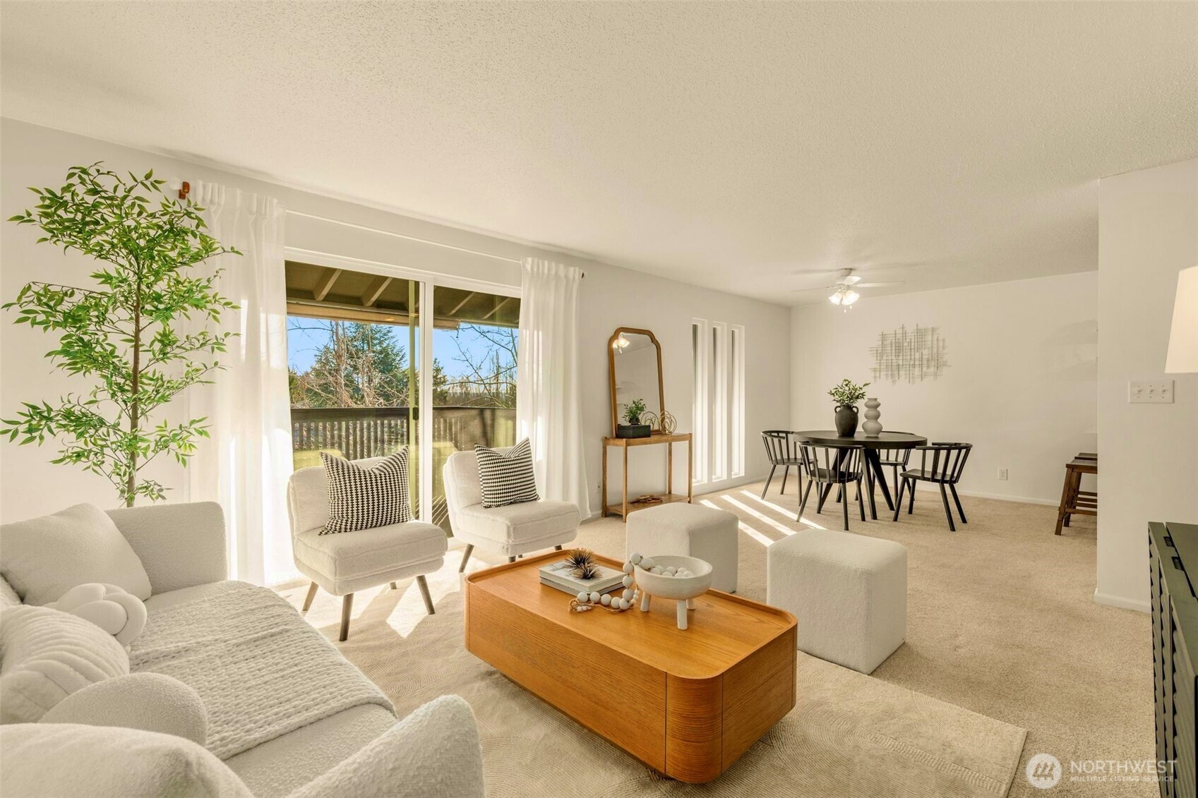 1425 S Puget Drive #I5, Renton, WA 98055-4320