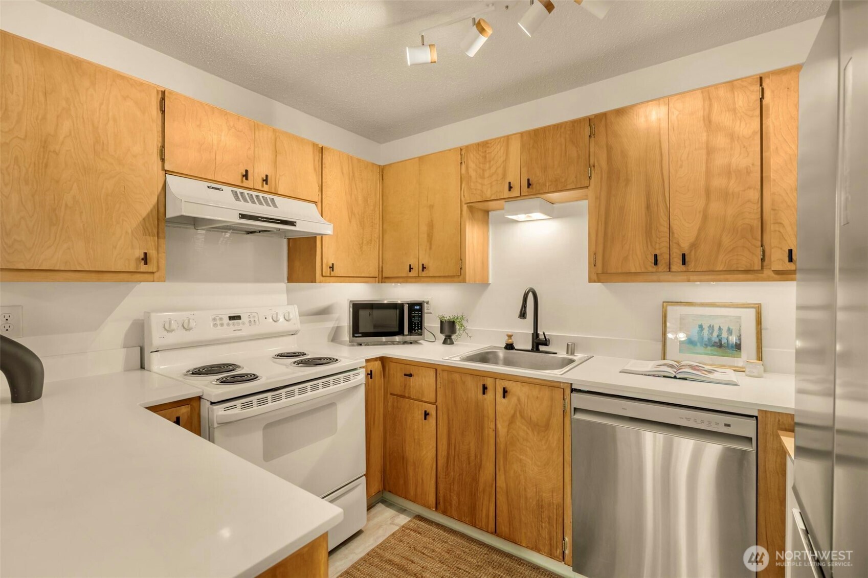 1425 S Puget Drive #I5, Renton, WA 98055-4320