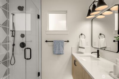 7341 B 21st Avenue NE, Seattle, WA 98115 - Photo 17