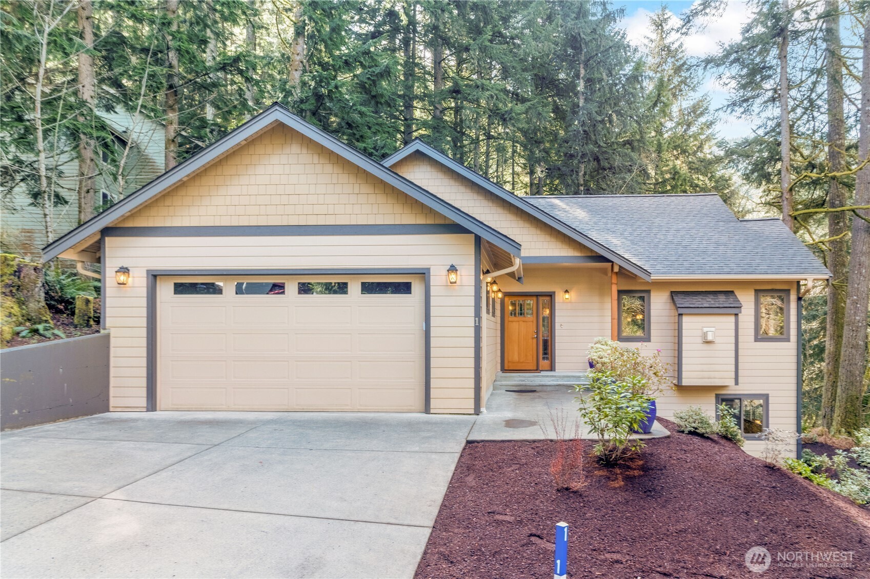 1 Rosebud Place , Bellingham, WA 98229