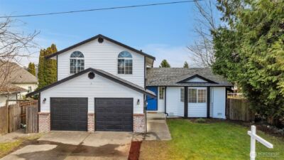 2205 65th Avenue NE, Tacoma, WA 98422