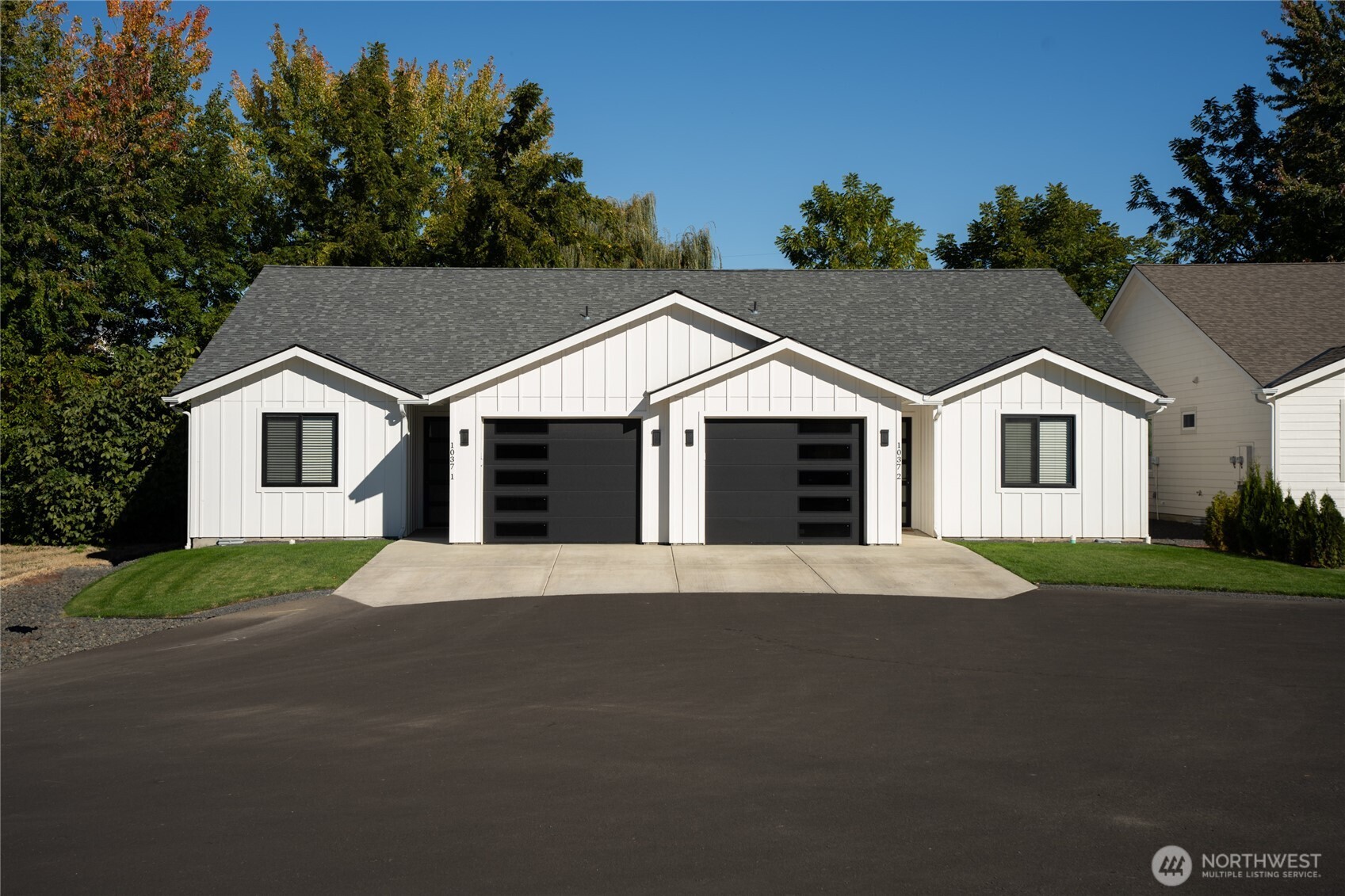 1037 Date Avenue , College Place, WA 99324