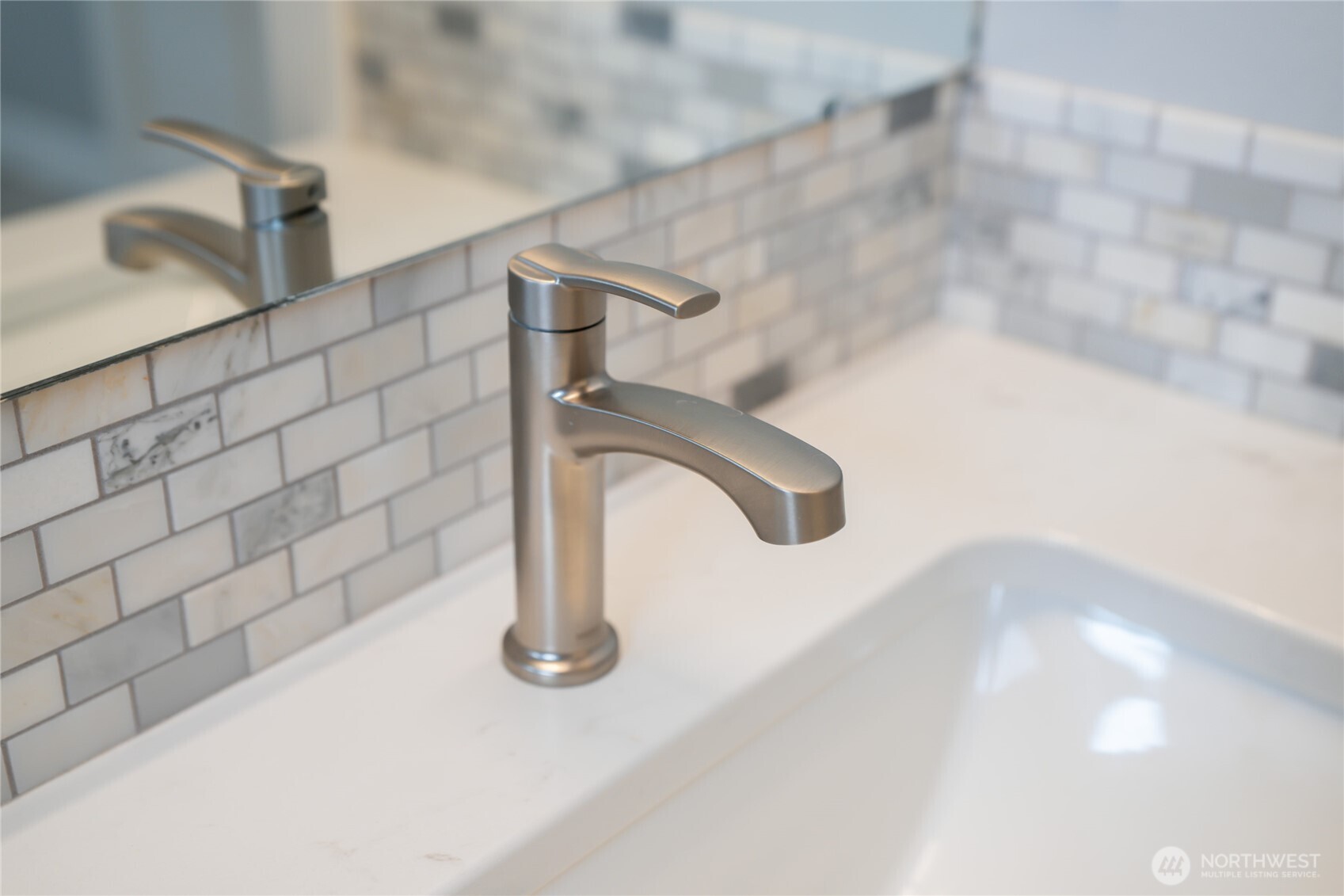 1037 Date Avenue , College Place, WA 99324