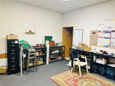 12413 S Meridian Street #Ste B, Puyallup, WA 98373 - Photo 6