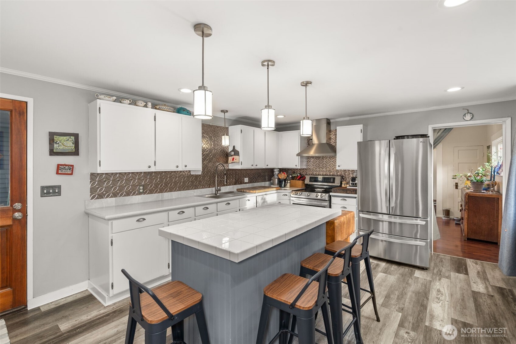 716 First Street W, South Bend, WA 98586