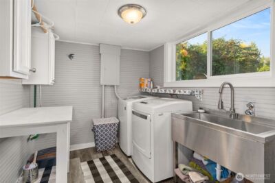 716 First Street W, South Bend, WA 98586 - Photo 17