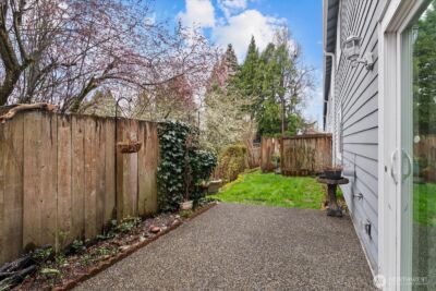 10501 SE 250th Place #C102, Kent, WA 98031 - Photo 19