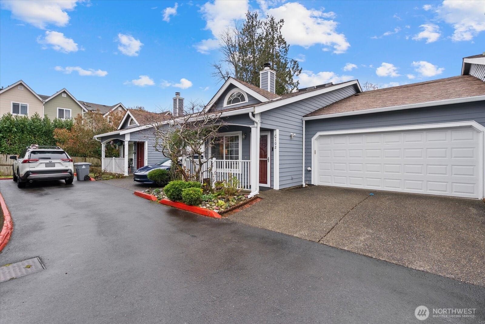 10501 SE 250th Place #C102, Kent, WA 98031