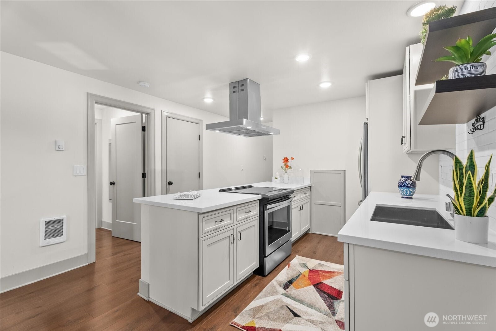 10501 SE 250th Place #C102, Kent, WA 98031