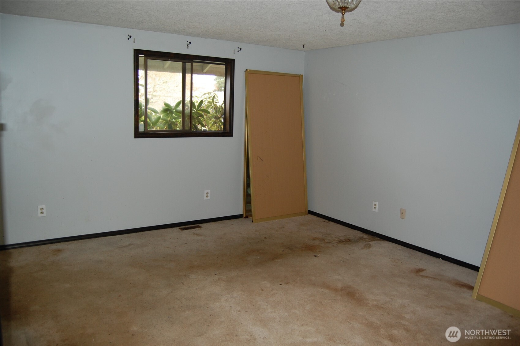 13104 NE 8th Court , Vancouver, WA 98685