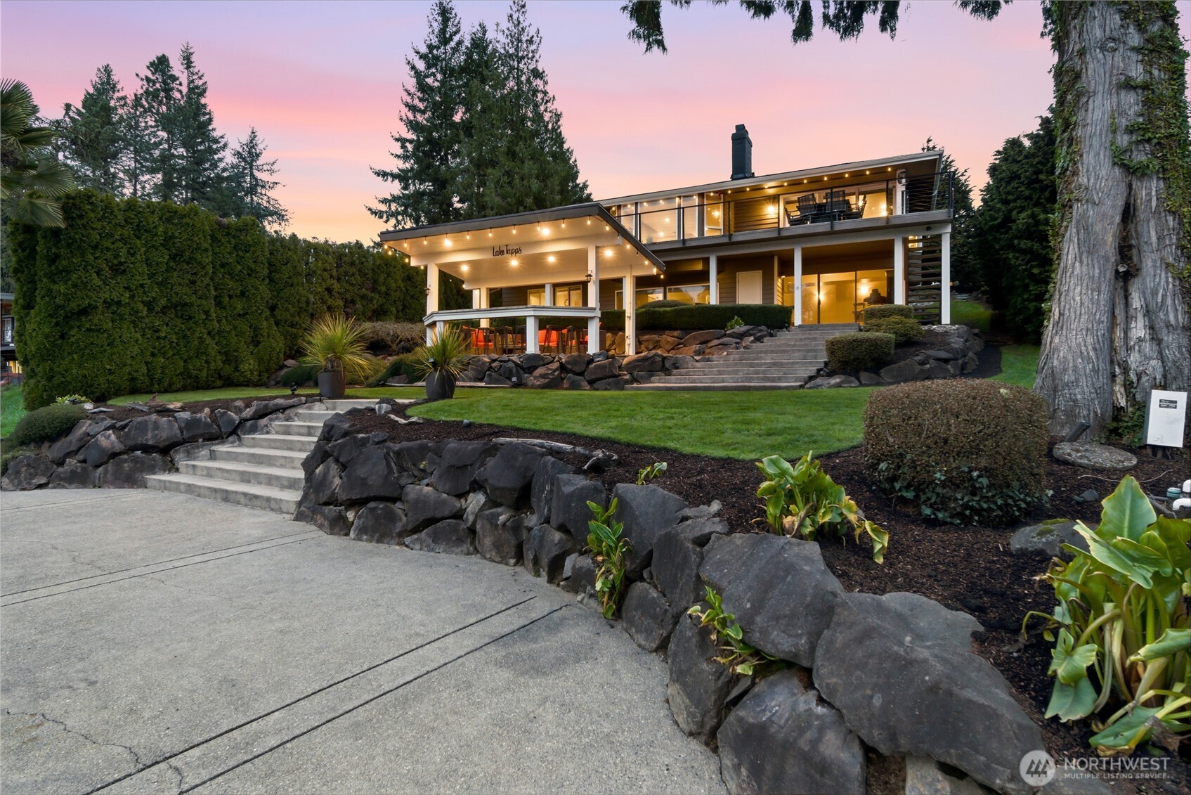 4918 Jenks Point Way E, Lake Tapps, WA 98391