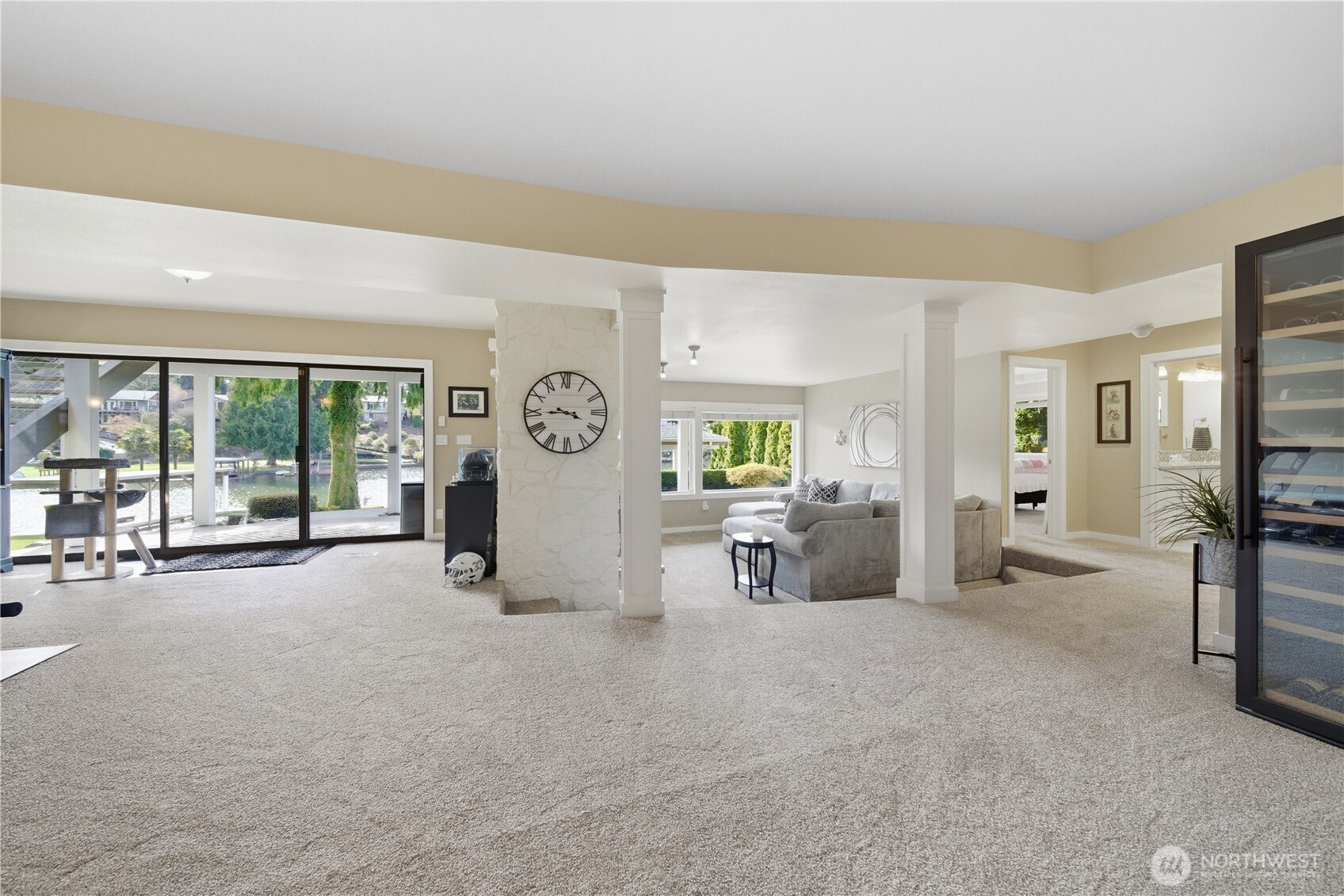 4918 Jenks Point Way E, Lake Tapps, WA 98391