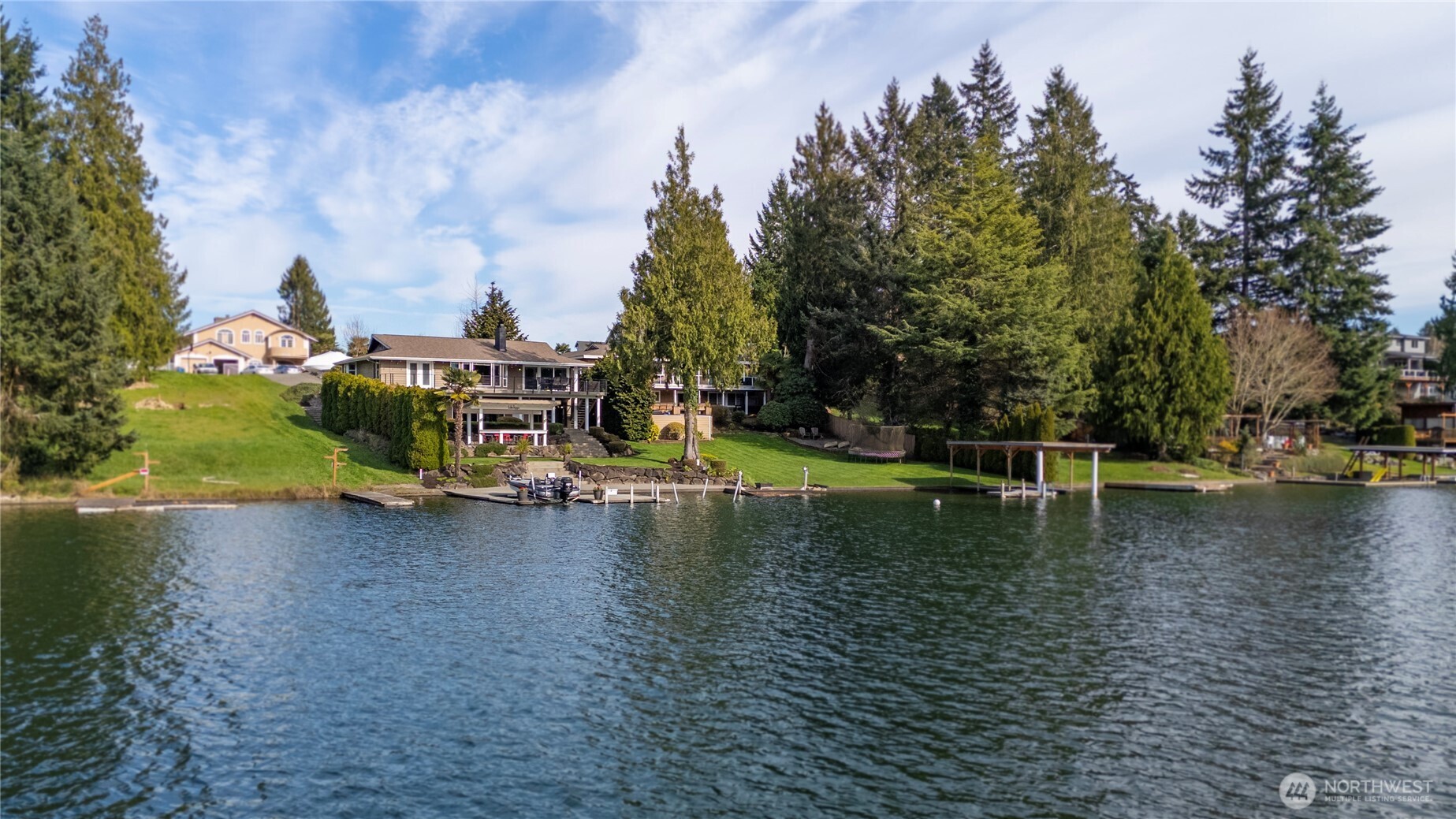 4918 Jenks Point Way E, Lake Tapps, WA 98391