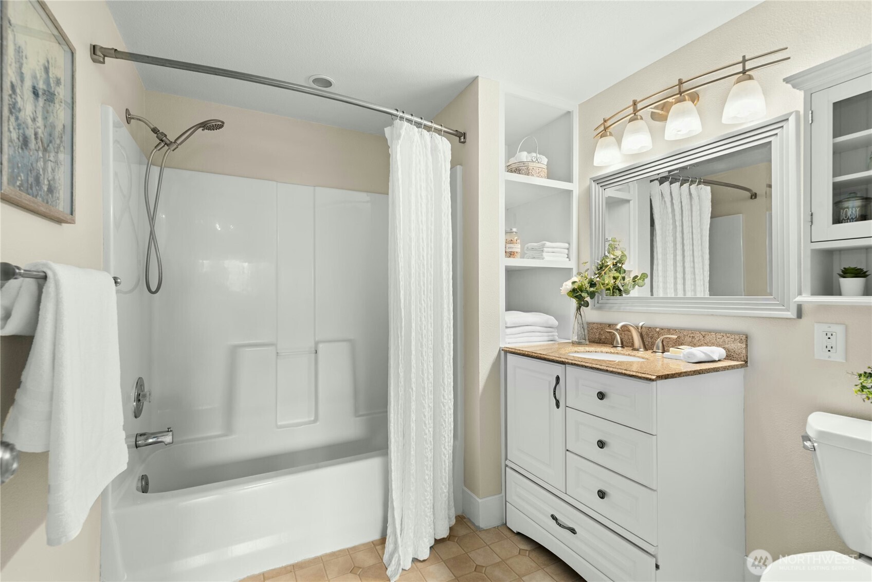 17030 174th Avenue NE, Woodinville, WA 98072